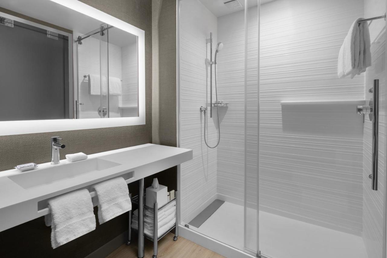 Ac Hotel By Marriott Miami Dadeland Glenvar Heights Extérieur photo