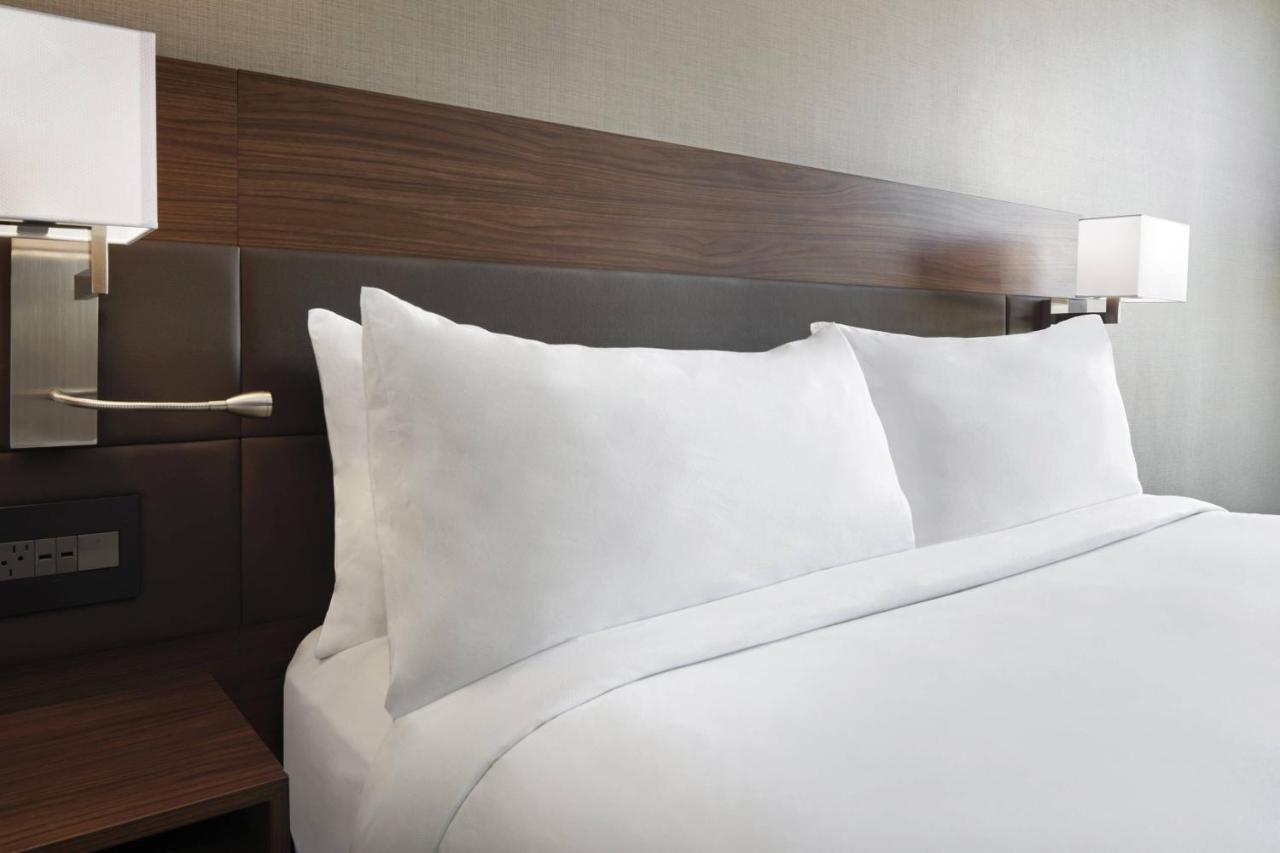 Ac Hotel By Marriott Miami Dadeland Glenvar Heights Extérieur photo